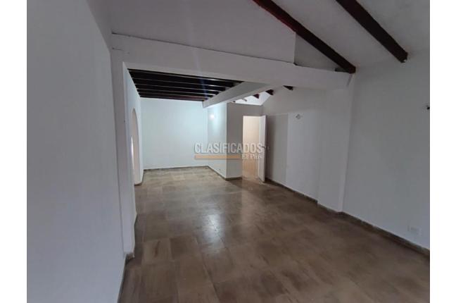 Casas, Venta, Primero de Mayo - $650.000.000