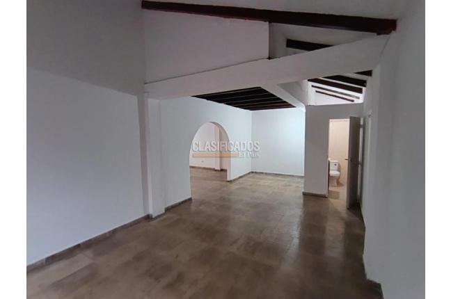 Casas, Venta, Primero de Mayo - $650.000.000