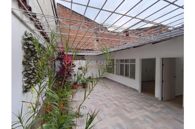 Casas, Venta, Primero de Mayo - $650.000.000