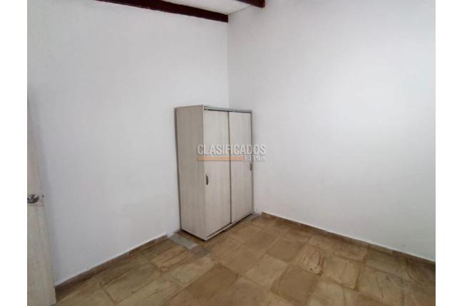 Casas, Venta, Primero de Mayo - $650.000.000