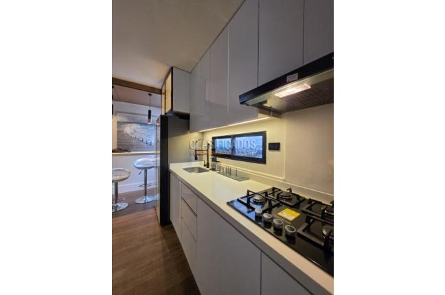 Apartamentos, Venta, Cristales - $1.300.000.000