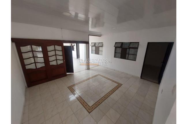 Casas, Venta, Bretaña - $280.000.000