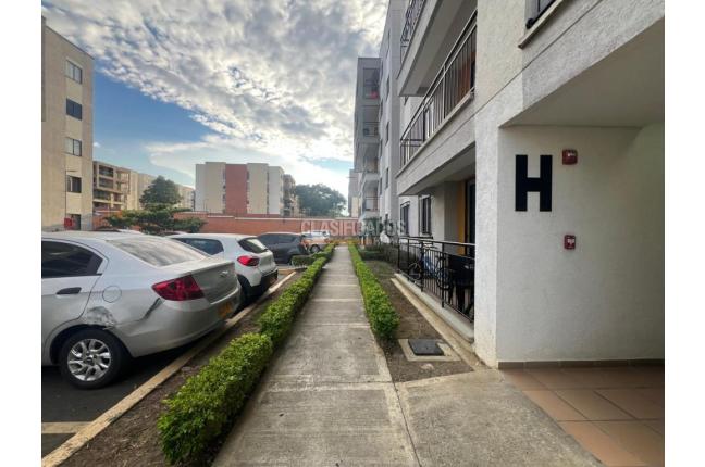 Apartamentos, Alquiler, Ciudad Pacifica - $1.800.000