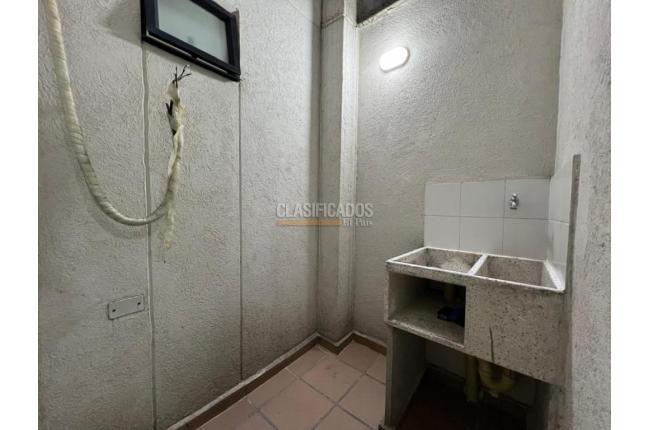 Apartamentos, Alquiler, Ciudad Pacifica - $1.800.000