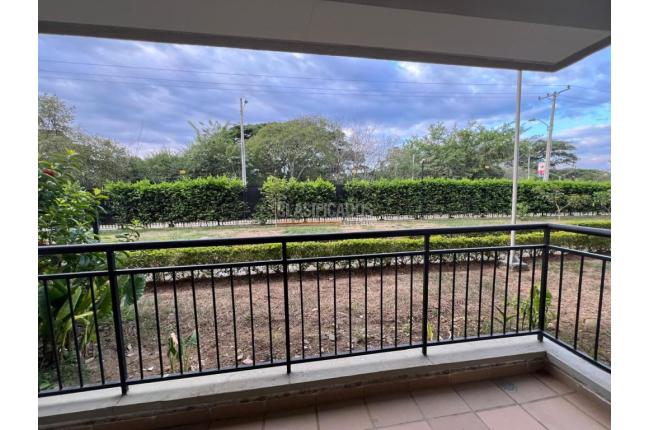 Apartamentos, Alquiler, Ciudad Pacifica - $1.800.000