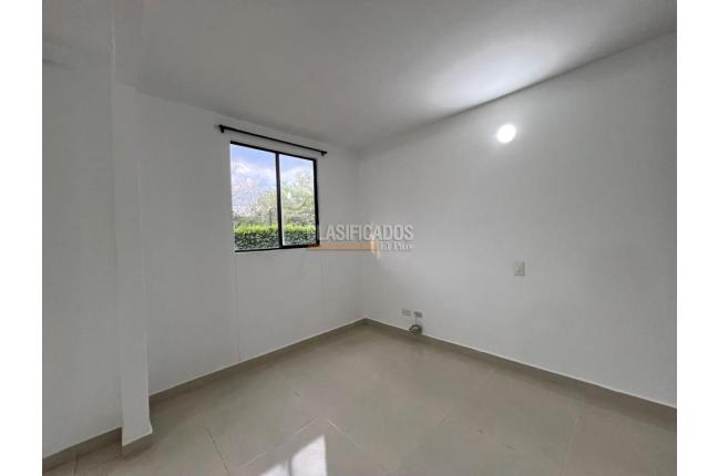 Apartamentos, Alquiler, Ciudad Pacifica - $1.800.000