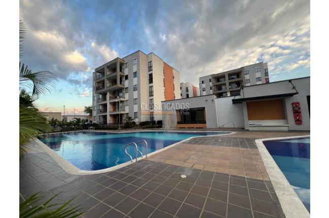 Apartamentos, Alquiler, Ciudad Pacifica - $1.800.000