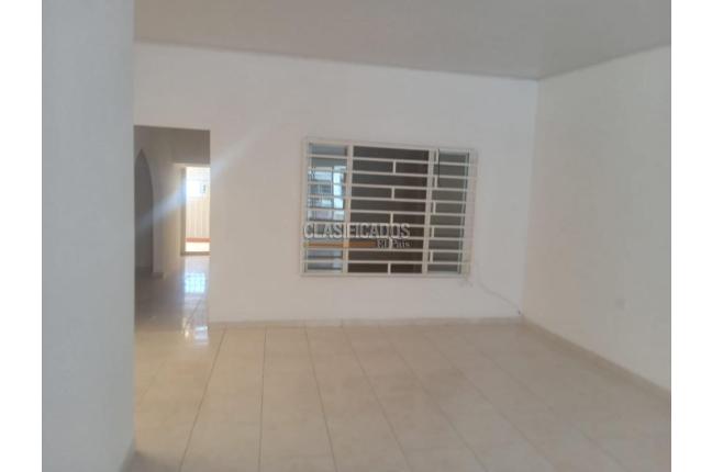 Apartamentos, Alquiler, Santo Domingo - $1.300.000