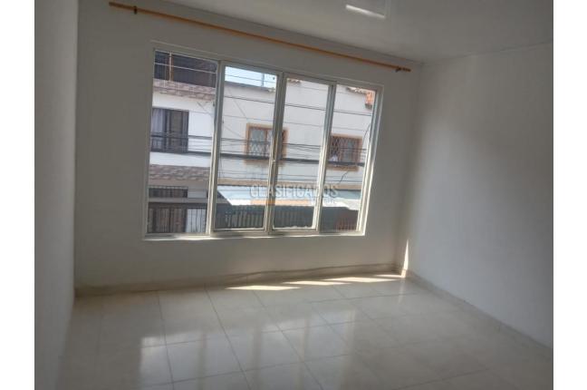 Apartamentos, Alquiler, Santo Domingo - $1.300.000