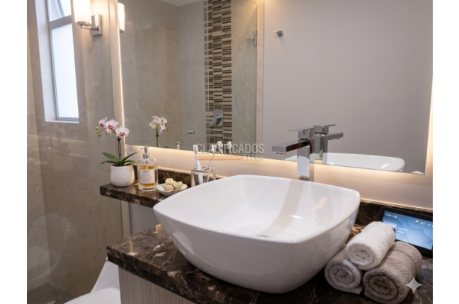 Apartamentos, Venta, Cristales - $650.000.000