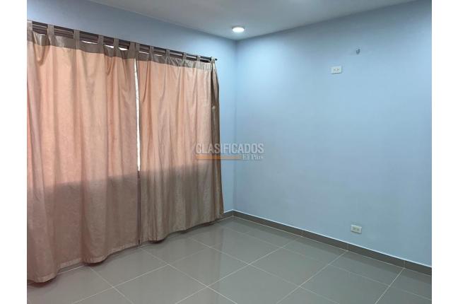 Casas, Alquiler, La Flora - $3.500.000