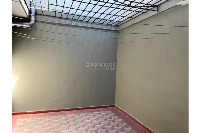 Casas, Alquiler, La Flora - $3.500.000