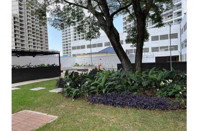 Apartaestudios, Venta, Chipichape - $300.000.000