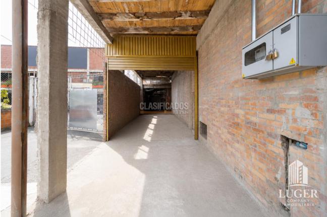 Locales y Bodegas, Venta, Yumbo - $2.400.000.000