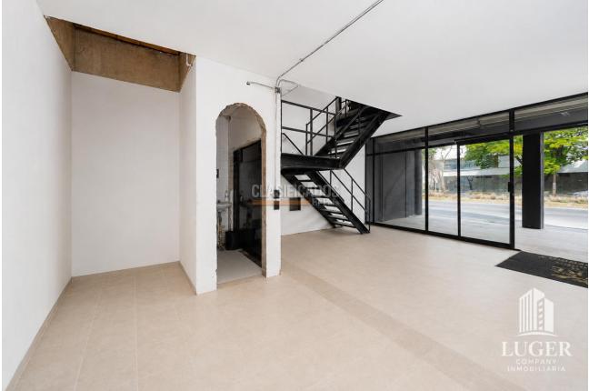 Locales y Bodegas, Venta, Yumbo - $2.400.000.000