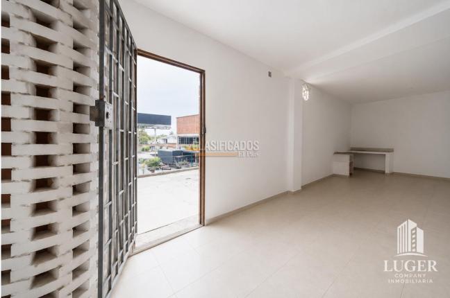 Locales y Bodegas, Venta, Yumbo - $2.400.000.000