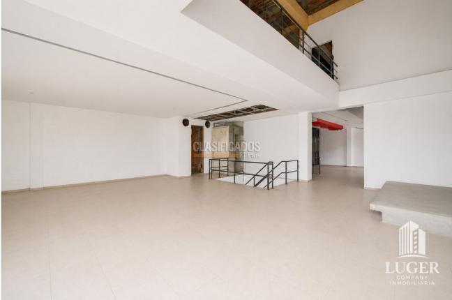 Locales y Bodegas, Venta, Yumbo - $2.400.000.000