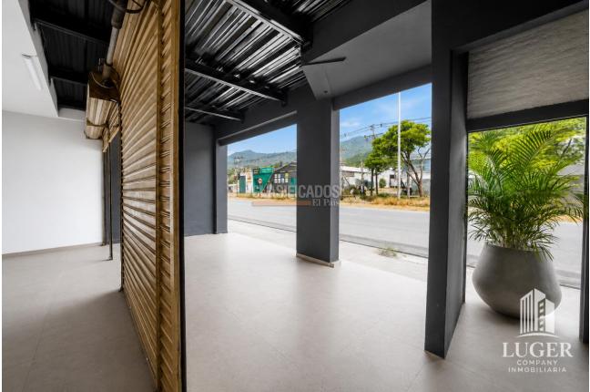 Locales y Bodegas, Venta, Yumbo - $2.400.000.000