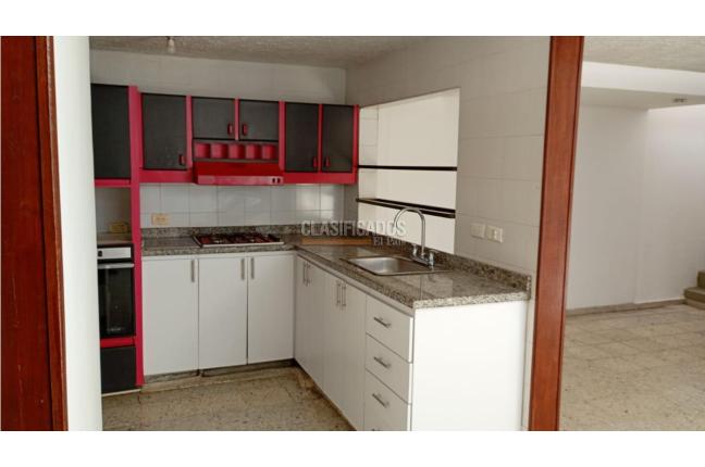 Casas, Alquiler en La Merced