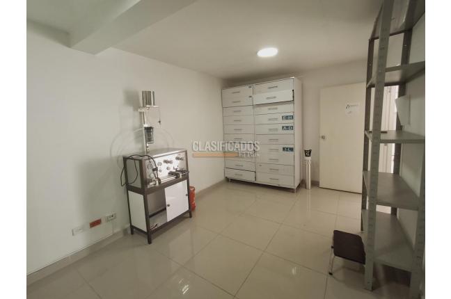 Edificios, Alquiler, Tequendama - $10.000.000