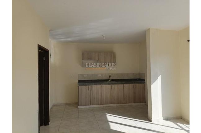 Apartaestudios, Alquiler, Las Delicias - $700.000