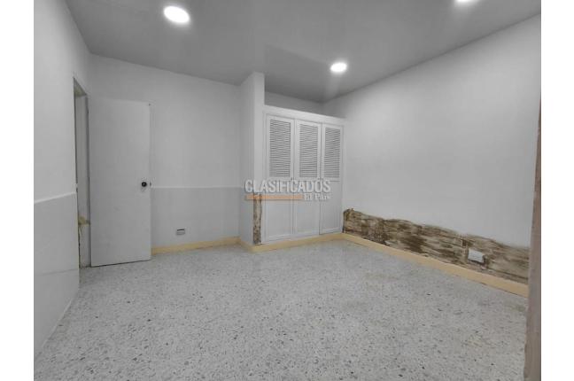 Locales y Bodegas, Alquiler, Granada - $3.250.000