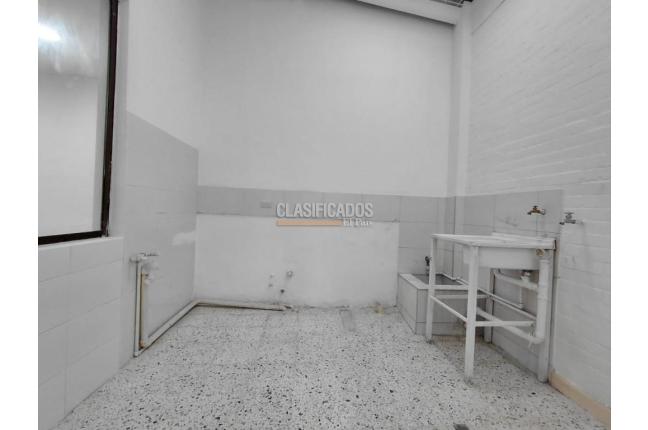 Locales y Bodegas, Alquiler, Granada - $3.250.000