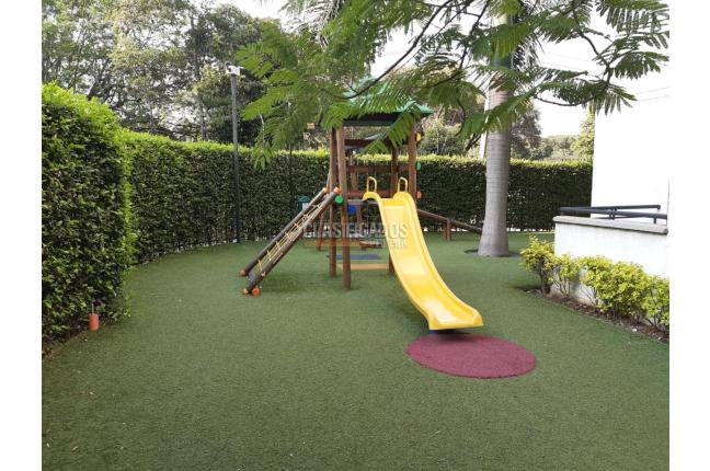Apartamentos, Venta, La Flora - $422.000.000
