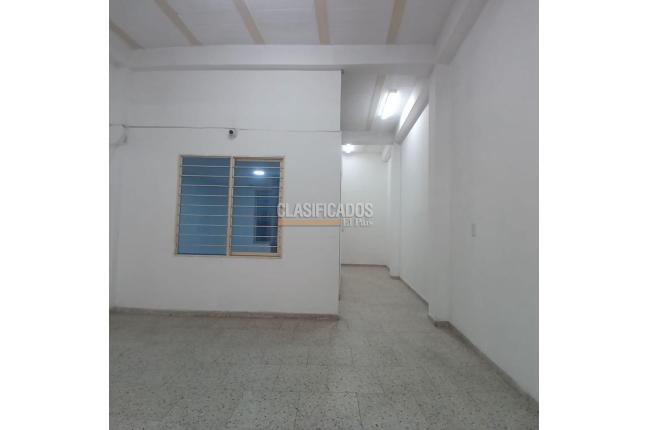Locales y Bodegas, Alquiler, Las Delicias - $3.300.000