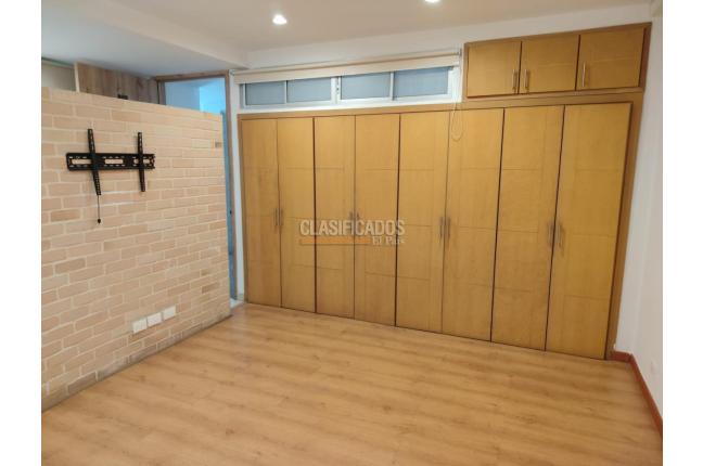 Apartaestudios, Alquiler en El Peñón
