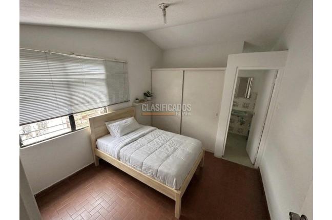 Casas, Alquiler, Miraflores - $33.000.000
