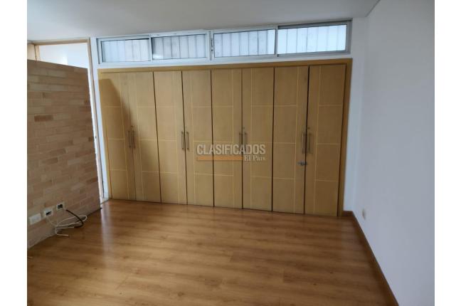Apartaestudios, Alquiler en El Peñón