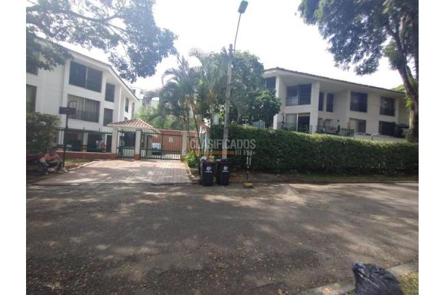 Apartamentos, Alquiler, Las Quintas de Don Simón - $2.800.000