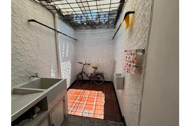 Casas, Alquiler, El Limonar - $3.500.000
