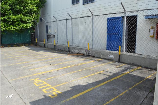 Locales y Bodegas, Alquiler, Flora Industrial - $80.000.000