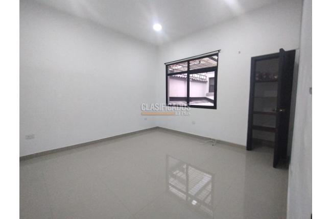 Locales y Bodegas, Alquiler, San Vicente - $2.800.000