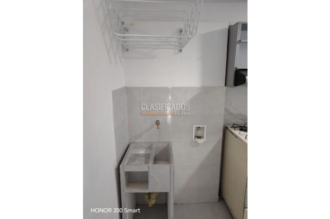 Apartaestudios, Alquiler, La Merced - $1.200.000