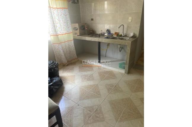 Casas, Venta, Popular - $280.000.000