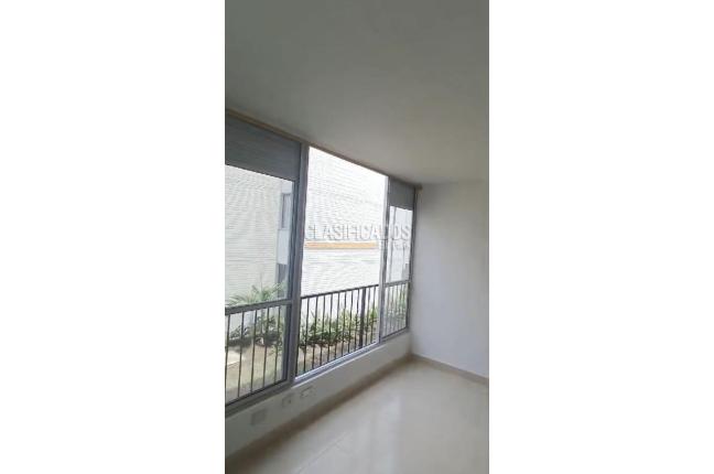 Apartamentos, Venta en Yumbo