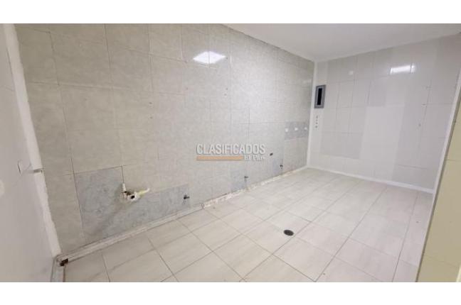 Casas, Alquiler, Granada - $4.300.000