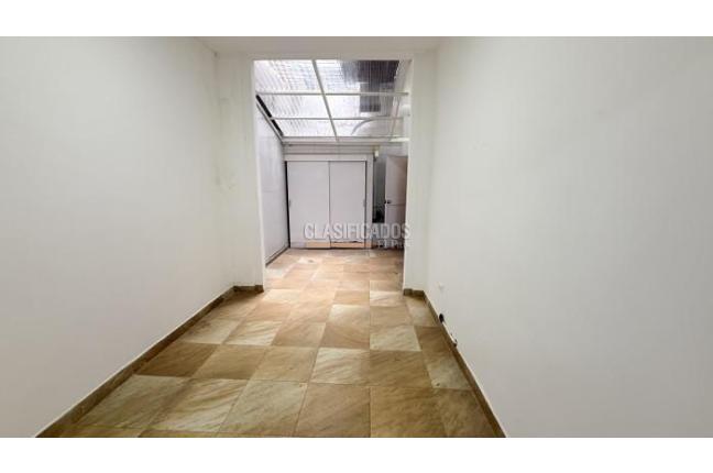 Casas, Alquiler, Granada - $4.300.000