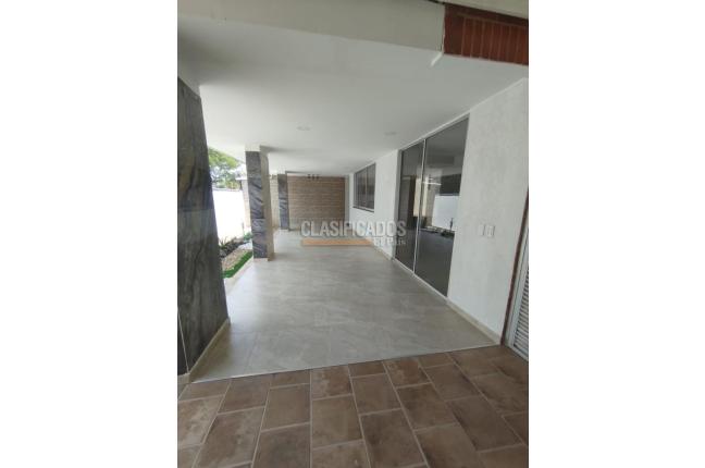 Casas, Alquiler, El Castillo - $4.000.000