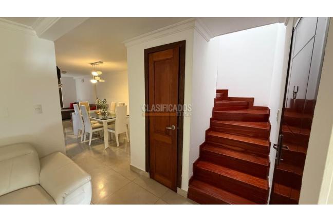 Casas, Venta, Guadalupe - $700.000.000