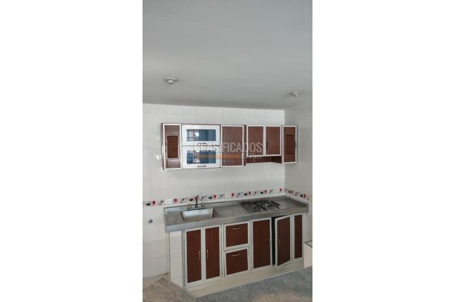Apartamentos, Alquiler, Caney - $1.100.000