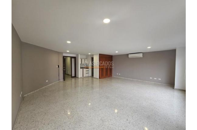 Oficinas y Consultorios, Alquiler, Granada - $2.300.000