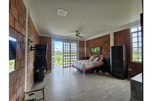 Fincas y Casas Campestres, Venta, Zarzal - $390.000.000