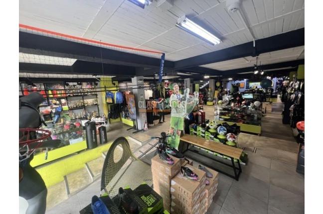 Edificios, Venta, Gran Limonar - $2.700.000.000