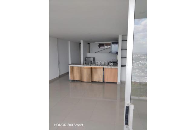 Apartamentos, Alquiler, Cerro Cristales - $7.000.000