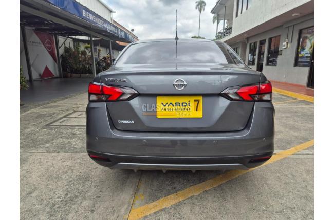 Nissan Versa 2022 - $64.000.000
