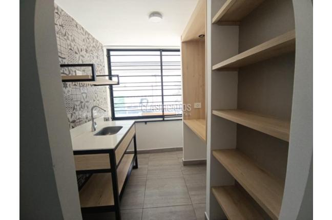 Oficinas y Consultorios, Alquiler, Centenario - $1.550.000